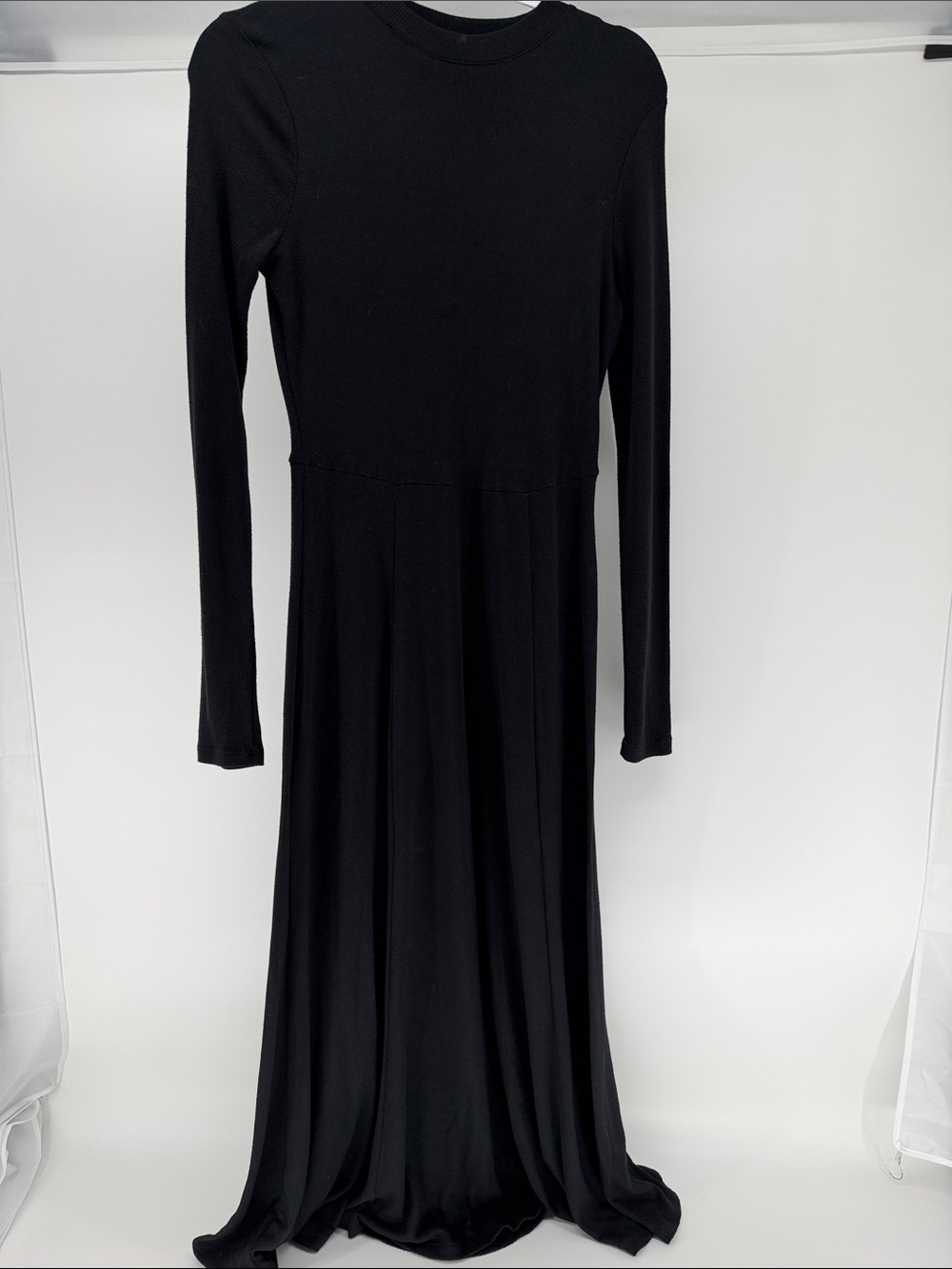 Who What Wear Black Long-Sleeve Maxi Dress